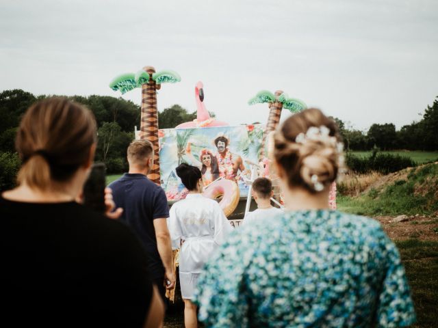 Le mariage de Cyril et Vanessa à Saint-Désir, Calvados 7