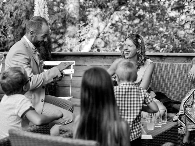 Le mariage de Alexandre et Gaëlle à Dole, Jura 2