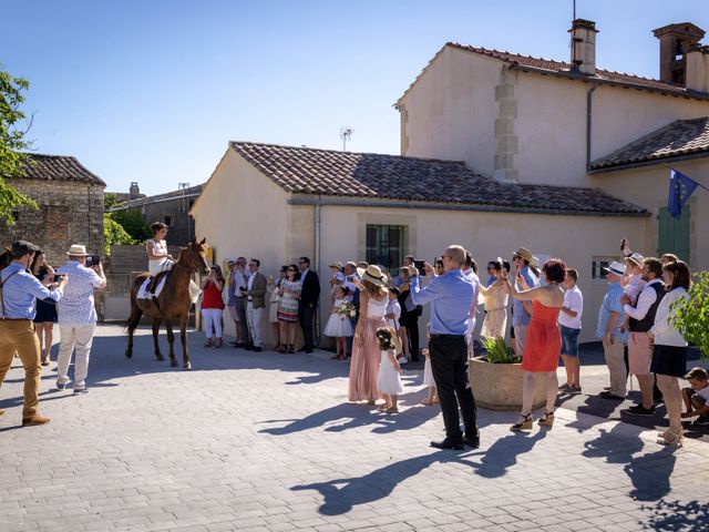 Le mariage de Xavier et Anais à Sainte-Anastasie-sur-Issole, Var 45