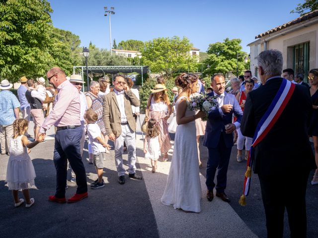 Le mariage de Xavier et Anais à Sainte-Anastasie-sur-Issole, Var 51