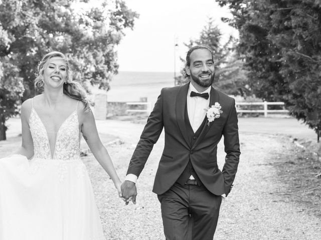 Le mariage de Mickaël et Cindy à Le Plessis-aux-Bois, Seine-et-Marne 84