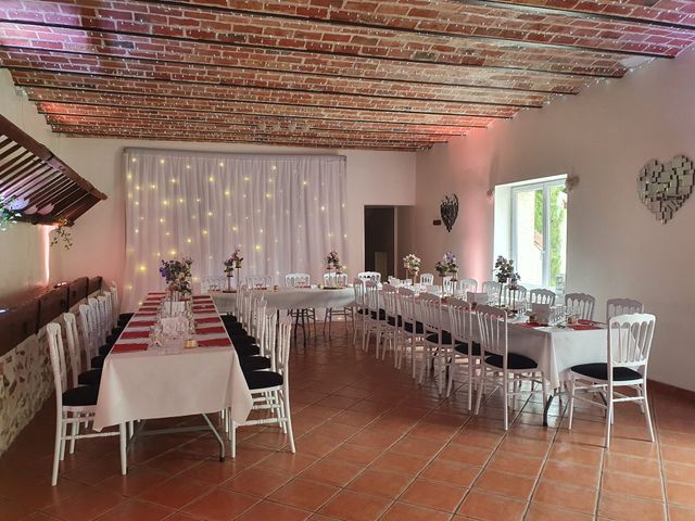 Le mariage de Johnny et Tiphaine à Giremoutiers, Seine-et-Marne 7