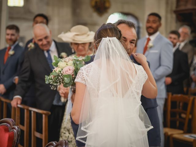 Le mariage de Thomas et Mélanie à Tuffé, Sarthe 92