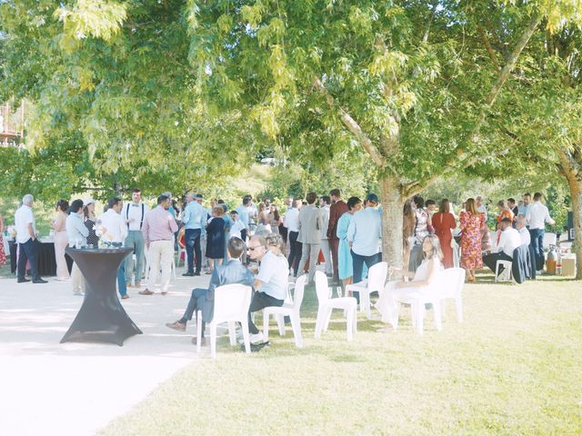 Le mariage de Thibault et Delphine à Louvie-Juzon, Pyrénées-Atlantiques 15