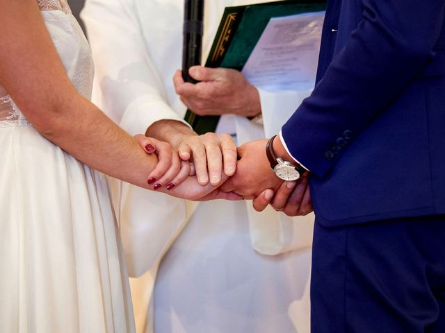 Le mariage de Alexandre et Clémentine à Bierné, Mayenne 23