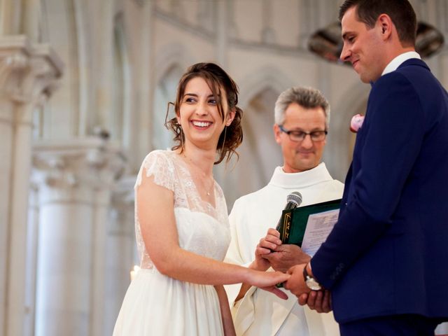 Le mariage de Alexandre et Clémentine à Bierné, Mayenne 24