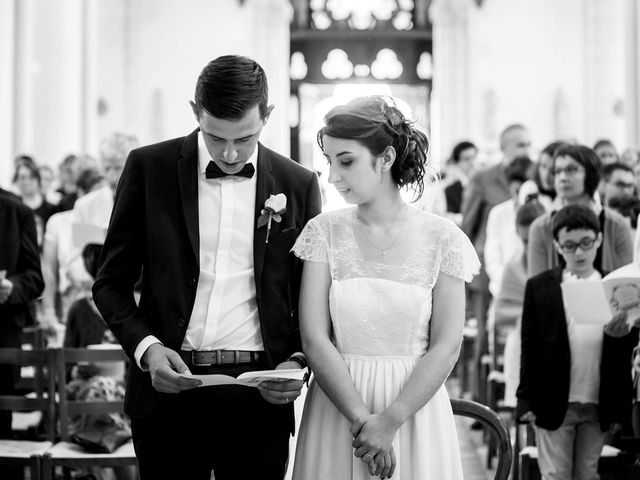 Le mariage de Alexandre et Clémentine à Bierné, Mayenne 27