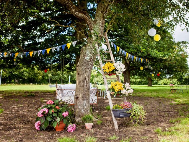 Le mariage de Alexandre et Clémentine à Bierné, Mayenne 1