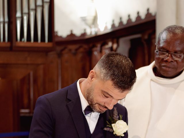 Le mariage de Nicolas et Bérengère à Charmes-sur-Rhône, Ardèche 14