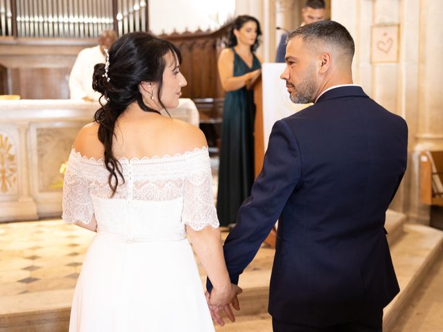 Le mariage de Nicolas et Bérengère à Charmes-sur-Rhône, Ardèche 2