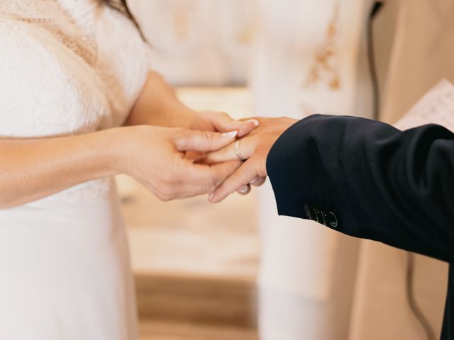 Le mariage de Nicolas et Bérengère à Charmes-sur-Rhône, Ardèche 11