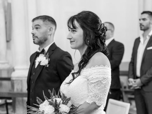 Le mariage de Nicolas et Bérengère à Charmes-sur-Rhône, Ardèche 15