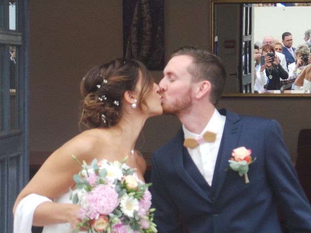 Le mariage de Geoffrey et Charlene à Saint-Julien-des-Landes, Vendée 12