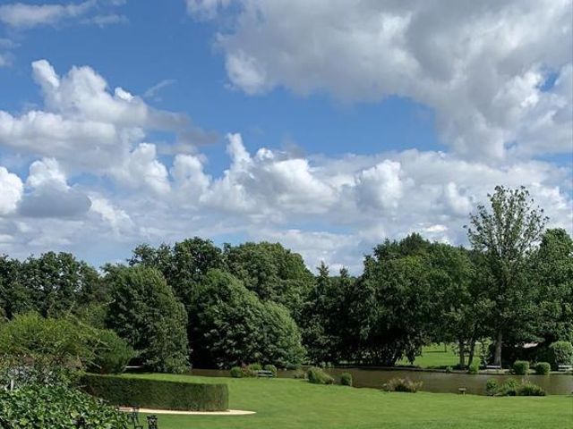 Le mariage de Samuel et Sharon à Les Mesnuls, Yvelines 3