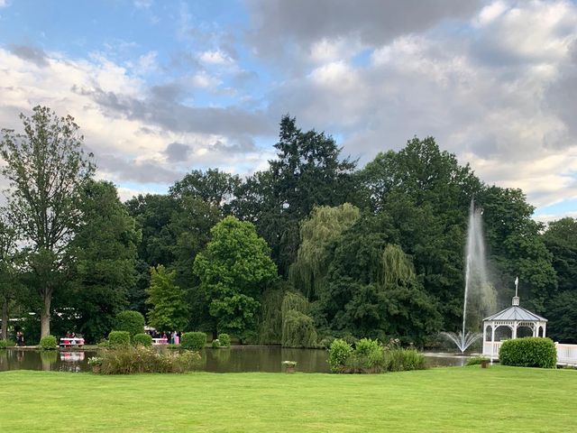 Le mariage de Samuel et Sharon à Les Mesnuls, Yvelines 6