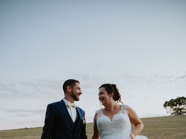 Le mariage de Damien et Alix à Coulgens, Charente 3