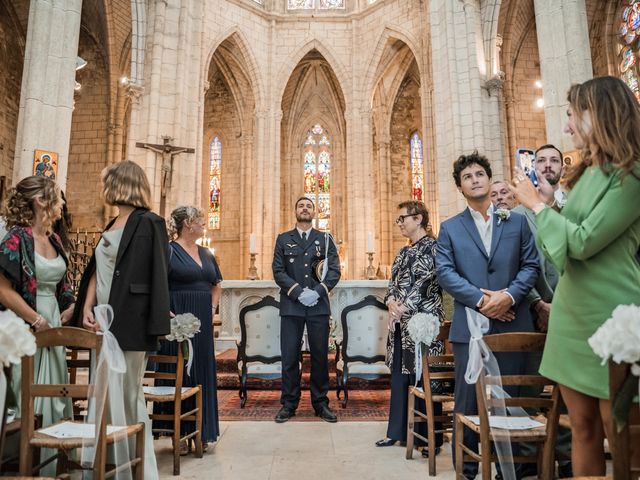 Le mariage de Guillaume et Irlande à Uzeste, Gironde 3