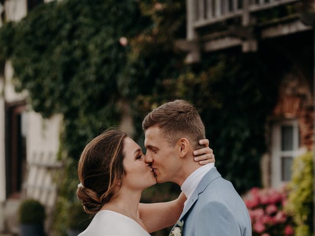 Le mariage de Adrien et Bérénice à Hermeray, Yvelines 8