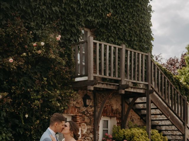 Le mariage de Adrien et Bérénice à Hermeray, Yvelines 11