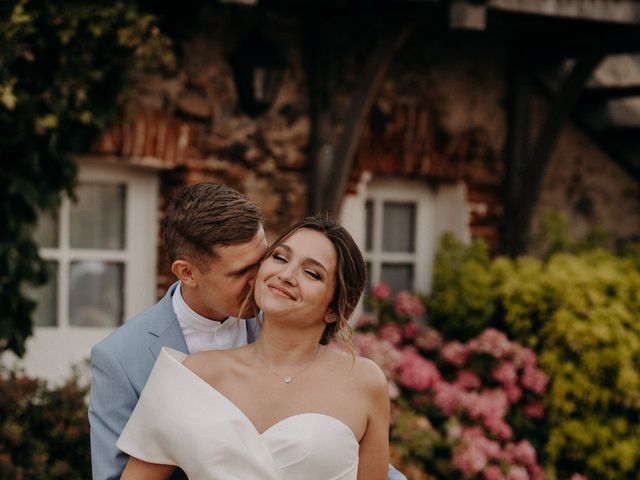 Le mariage de Adrien et Bérénice à Hermeray, Yvelines 12