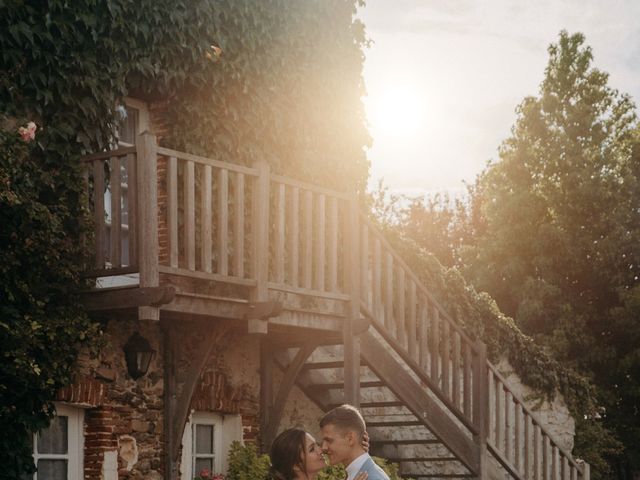 Le mariage de Adrien et Bérénice à Hermeray, Yvelines 15