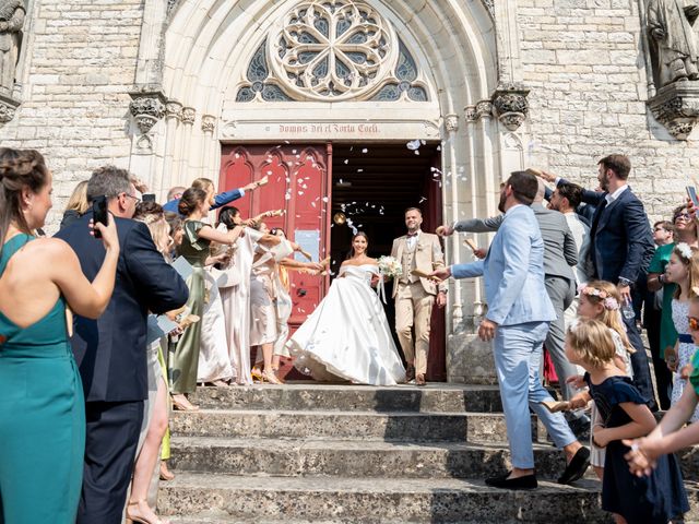 Le mariage de Romain et Anaëlle à Rully, Saône et Loire 2