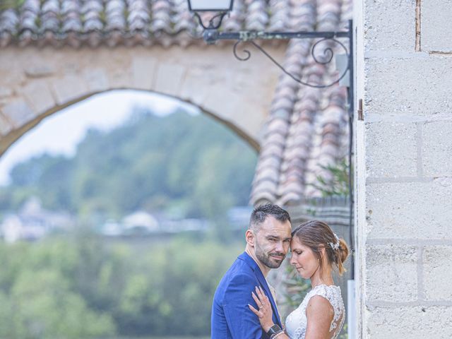 Le mariage de Florent et Emmanuelle à Léoville, Charente Maritime 45