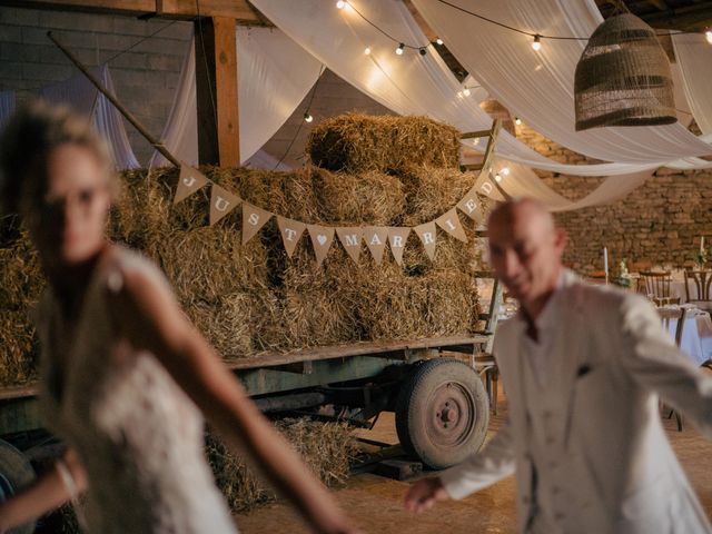 Le mariage de Antoine et Anne-Sophie à Quingey, Doubs 7