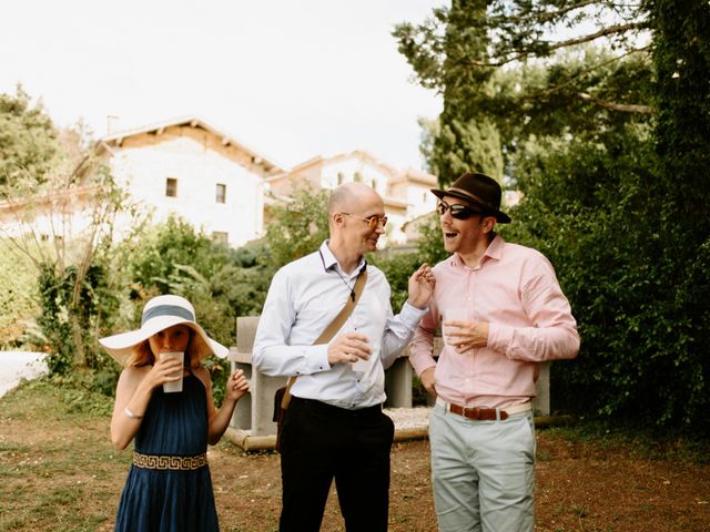 Le mariage de Jean-Baptiste et Margot à Jaillans, Drôme 35