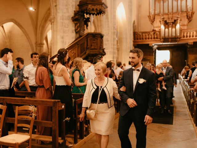 Le mariage de Julien et Marie-Elise à Poligny, Jura 37