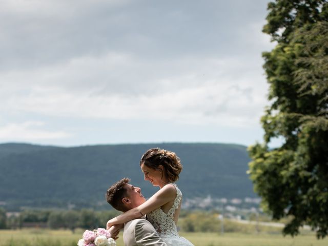 Le mariage de Hugo et Jeanne-Marie à Marsanne, Drôme 7