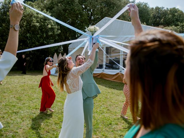 Le mariage de Amélie  et Gwendal  à Sarzeau, Morbihan 17