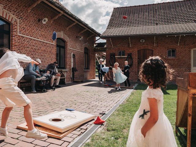Le mariage de Victor et Tiffany à Steenwerck, Nord 7