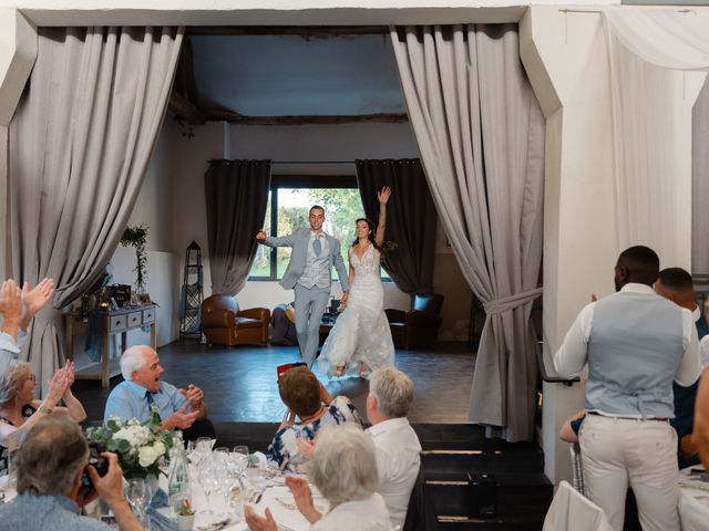 Le mariage de Mickaël et Laura à Jouarre, Seine-et-Marne 45