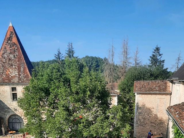 Le mariage de Amandine et Pierre-Emmanuel  à Saint-Léon-sur-l&apos;Isle, Dordogne 5