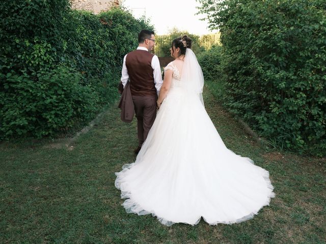 Le mariage de Amandine et Pierre-Emmanuel  à Saint-Léon-sur-l&apos;Isle, Dordogne 59