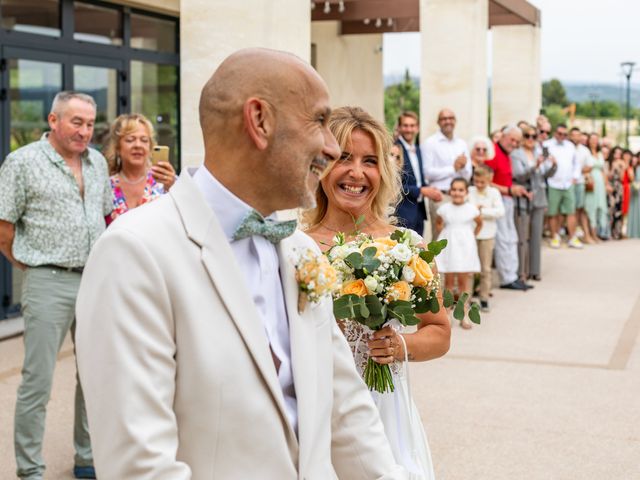 Le mariage de Richard et Delphine à Mazan, Vaucluse 26