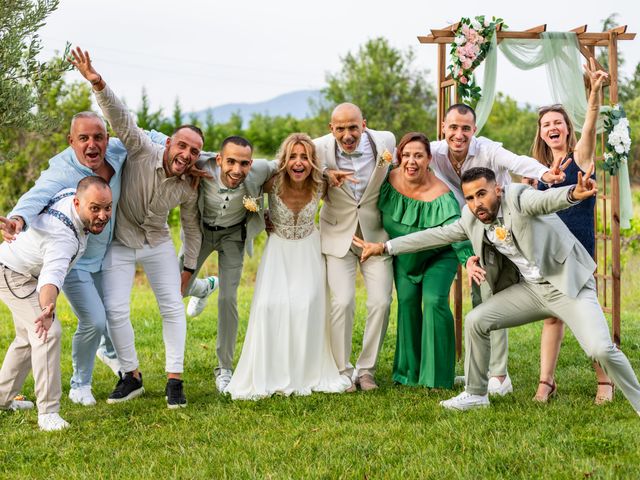 Le mariage de Richard et Delphine à Mazan, Vaucluse 1