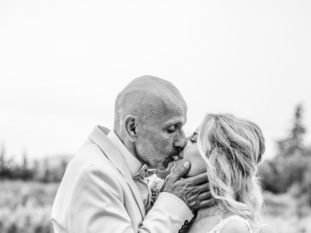 Le mariage de Richard et Delphine à Mazan, Vaucluse 51