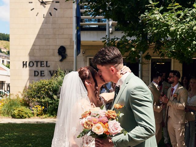 Le mariage de Julien et Laura à Bourgoin-Jallieu, Isère 30