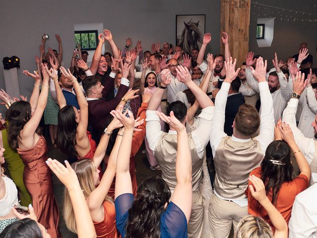 Le mariage de Julien et Laura à Bourgoin-Jallieu, Isère 135