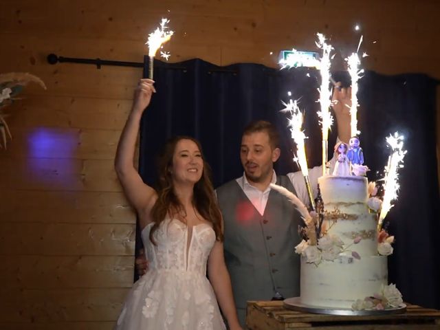 Le mariage de Grégory et Laurène à Condat-en-Combraille, Puy-de-Dôme 13