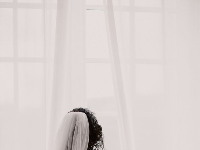 Le mariage de Jonathan et Alison à Hermival-les-Vaux, Calvados 12