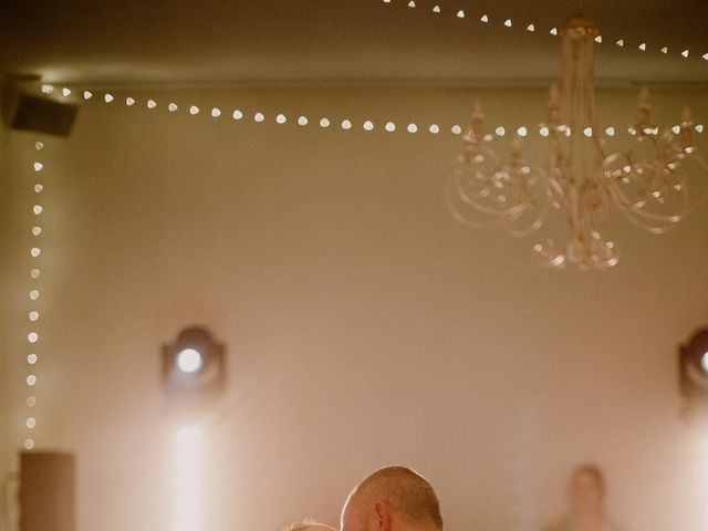 Le mariage de Jonathan et Alison à Hermival-les-Vaux, Calvados 64