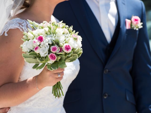 Le mariage de Aurélien et Delphnie à Montendre, Charente Maritime 9