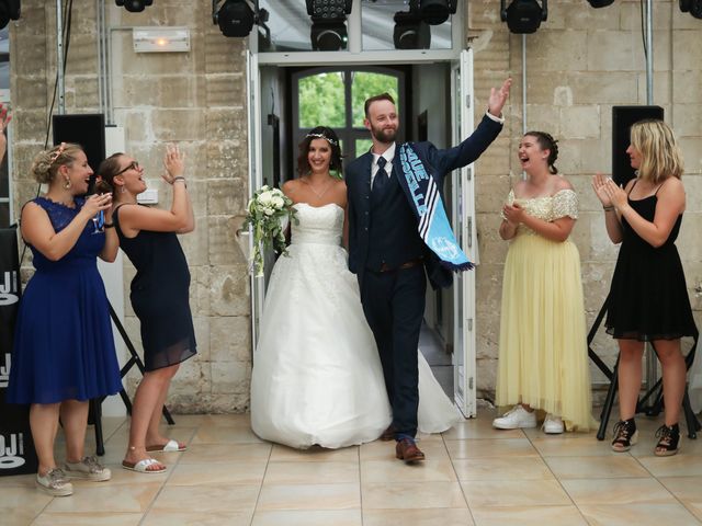 Le mariage de alban et virginie à Naours, Somme 73