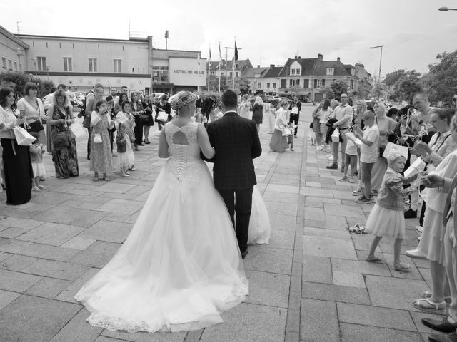 Le mariage de Yohann et Aurélie à Argences, Calvados 11