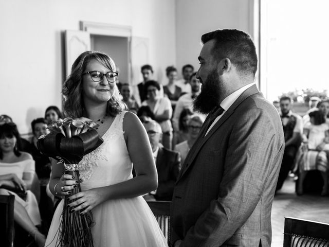 Le mariage de Romain et Manon à Tournus, Saône et Loire 12