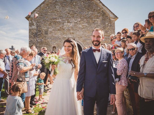 Le mariage de Stéphane et Adeline à Lons-le-Saunier, Jura 2