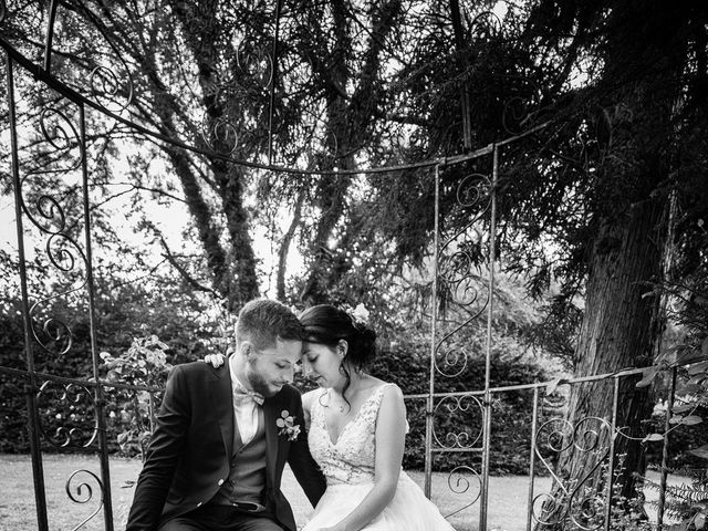 Le mariage de Matthieu et Lucie à Cambremer, Calvados 22